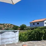 Casa Dos Primos בית הארחה