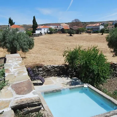 Maison d'hôtes Casa Dos Primos Muxagata (Vila Nova de Foz Coa)